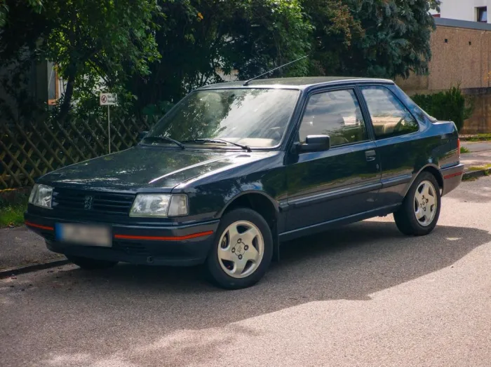 Peugeot 309 Look 2. Hand Oldtimerzulassung