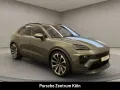 Porsche Macan 4