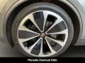 Porsche Macan 4