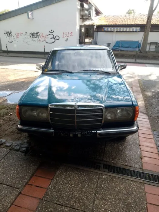 Mercedes-Benz 220 Diesel H-Kennzeichen
