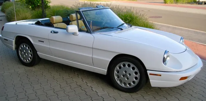 Alfa Romeo Spider