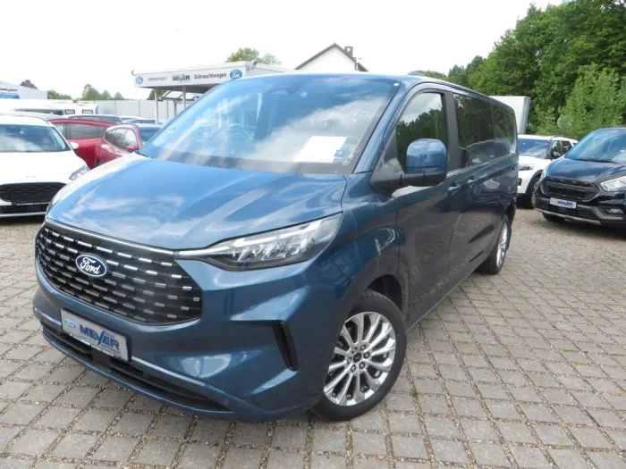 Ford Tourneo Custom L2 Tourneo Titanium Automatik AWD