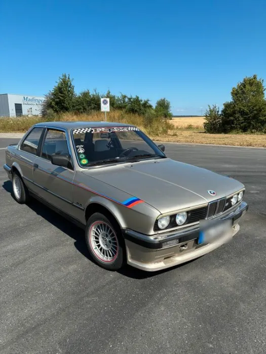 BMW E30, EZ 12/84 TÜV ASU 5/28 mit Konvolu...