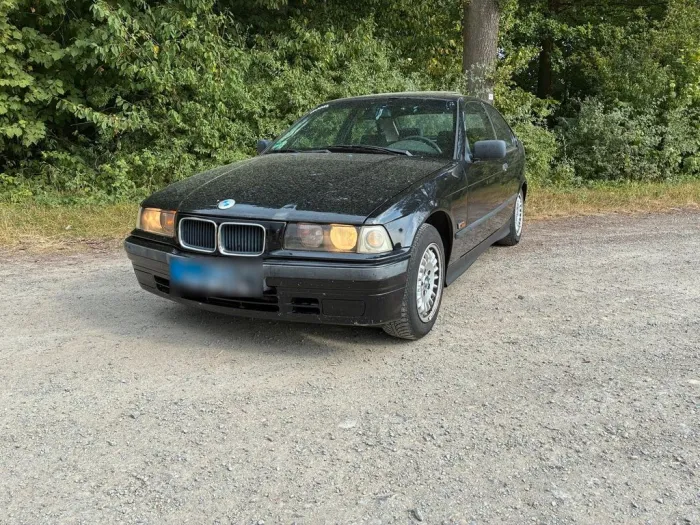 BMW e36 Compact 316i/TÜV /Schiebedach