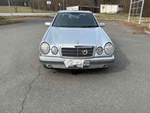 Mercedes-Benz E290 Turbodiesel W210