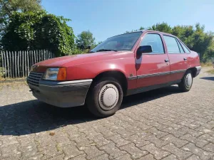 Opel Kadett E Stufe Limo 1.3 LS