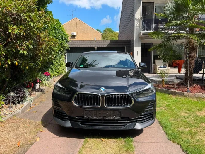 BMW X2 sDrive18i -