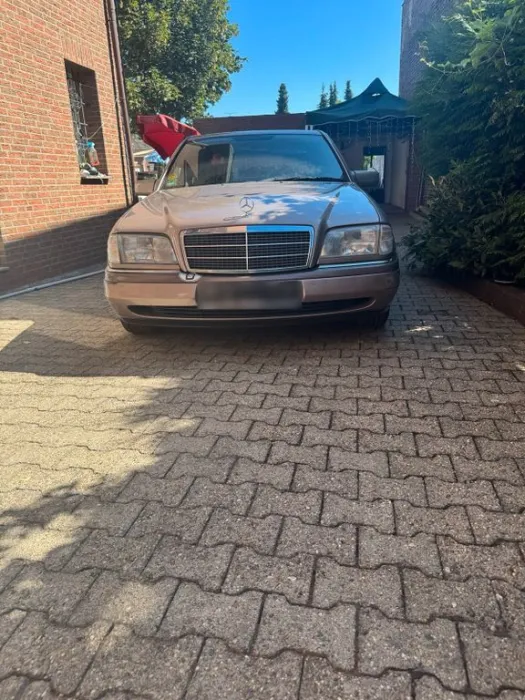 Mercedes-Benz Mercedes C 220 - 95.000 km - 150 PS - Klim...
