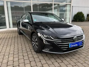 Volkswagen R-Line DCC - Standheizung - Kamera - ACC -