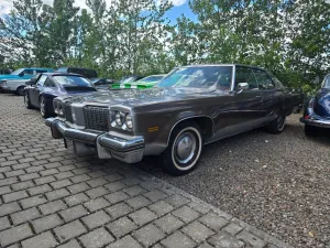 Other Oldsmobile Regency 98 Rarität 3 Hand 17000...