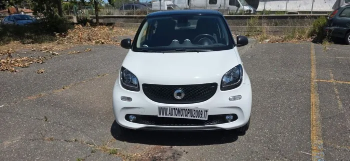 Smart ForFour 70 1.0 Passion automatica garanzia