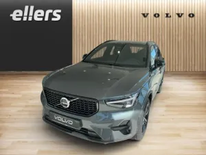 Volvo XC40 B3 Plus Dark Pilot Assist Abstandstempomat 