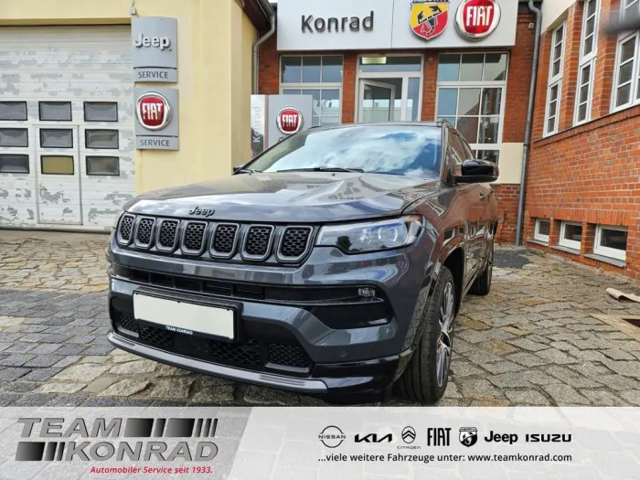 Jeep Compass 1.5T MHEV Summit -0,00% Fina - Panoramad