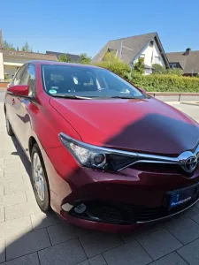 Toyota Auris Touring Sports 1,2-l-Turbo Comfort S/S...