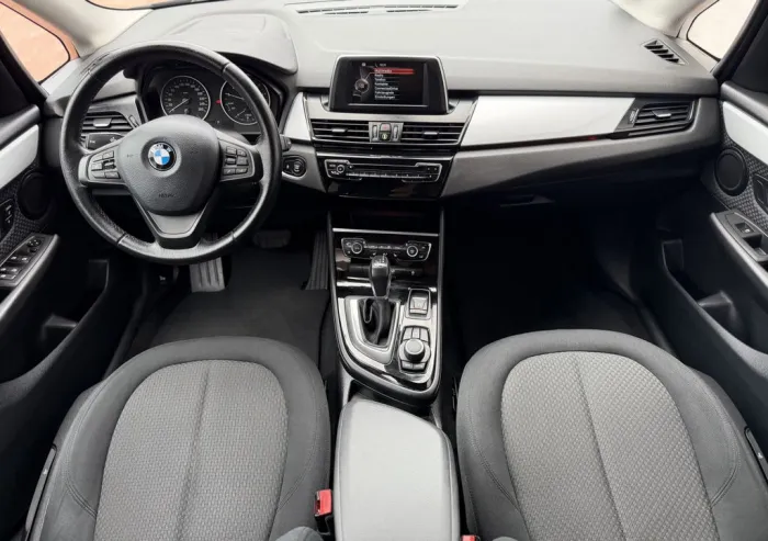 BMW 2 218 i Autom Sitzhg Bluetooth LED