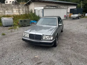 Mercedes-Benz Mercedes 300Turbo Diesel W 124