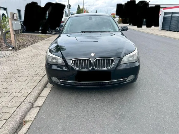 BMW E60 525d FACELIFT XENON NAVI PDC LEDER...