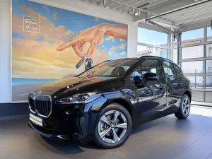 BMW 218i Active Tourer KAM+ACC+HUD+AHK+KOM+SPUR+HIFI