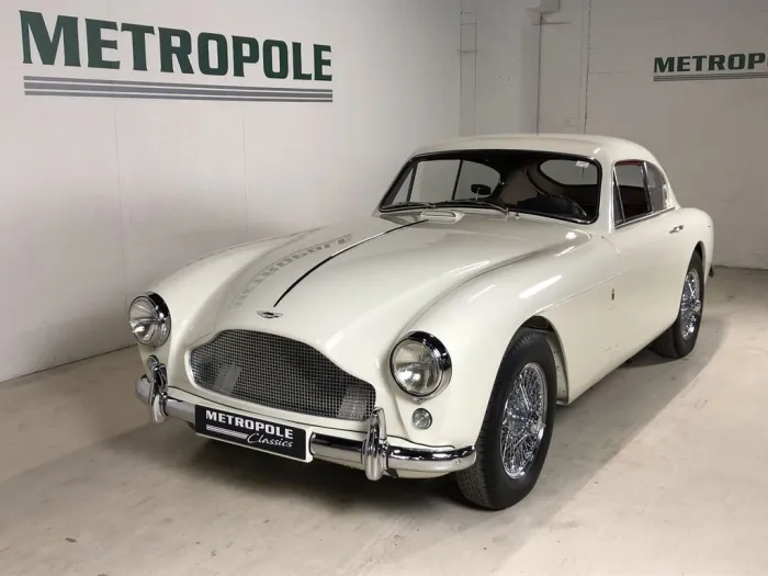 Aston Martin DB 2/4 MK III M0970
