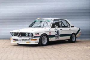 BMW 530 5-SERIE 530i 1B Historic race car