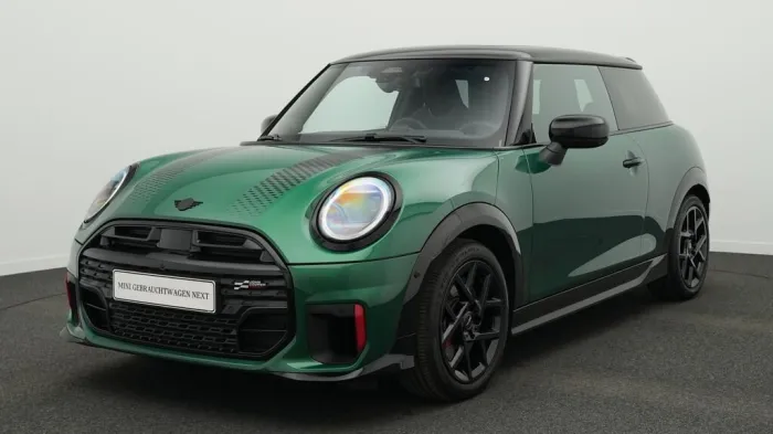 MINI John Cooper Works Trim