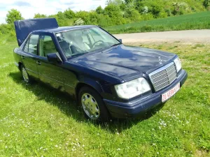 Mercedes-Benz E300 Turbo Diesel