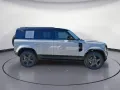 Land Rover Defender 110 D200 X-DYNAMIC SE PANODACH AHK BLAC