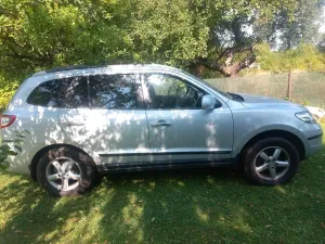 Hyundai Santa Fe V6