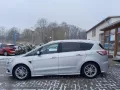 Ford S-MAX Titanium 7-Sitzer