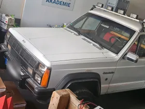 Jeep Comanche MJ 2.5 4x4 H-Kennzeichen res...