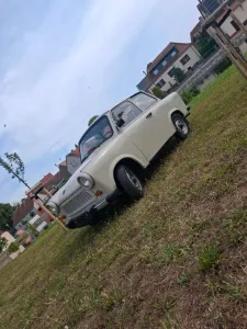 Trabant 601 TÜV neu papyrusweiß DDR IFA