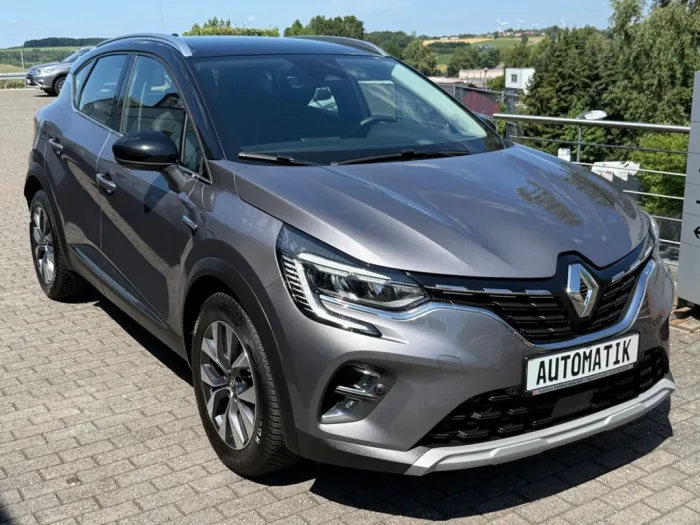 Renault Captur II Intens Automatik 1 Hand 140 PS