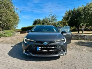 Toyota Corolla 2,0 Hybrid Team Deutsch Touring Spor...