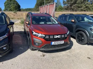 Dacia Jogger Extreme+ HYBRID 140 7-Jahre Garantie