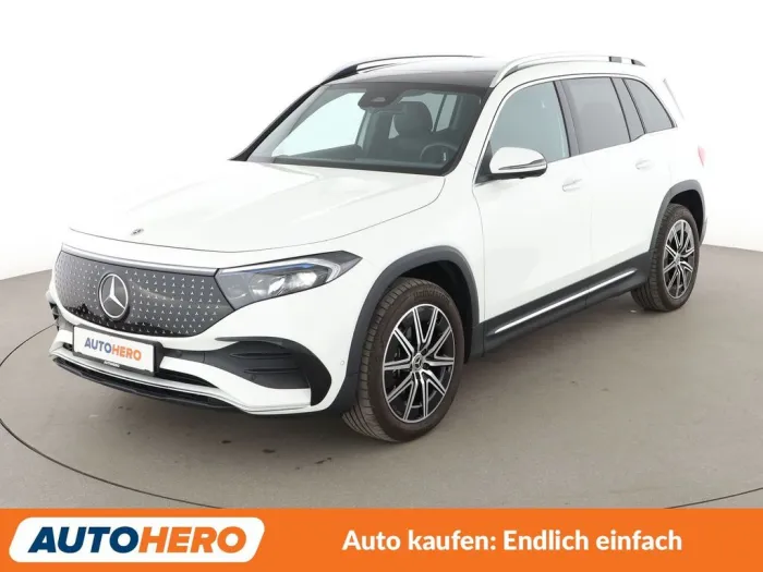 Mercedes-Benz 300 4Matic AMG Line *NAVI*VC*ACC*CAM*PDC*SHZ*