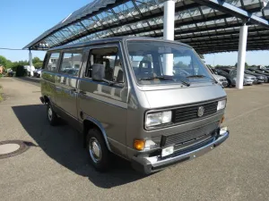 Volkswagen T3 Kombi Fensterbus WBX kompl. Restauriert