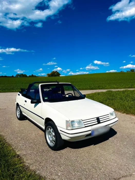 Peugeot 205 CJ Cabriolet, Youngtimer, TÜV ...