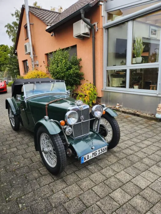MG -J2