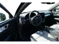 Volvo XC40 B4 Plus Black Edition 2WD FACEL. LED 360°
