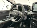Dacia Jogger Extreme Eco-G 120 7-Sitzer Winter/Driving