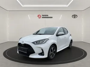Toyota Yaris Hybrid Teamplayer 1.5 +COMFORT+SAFETY