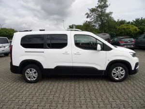 Peugeot Rifter L2+Autom+7-Sitz+AHK+Cam+Zahnriemen NEU