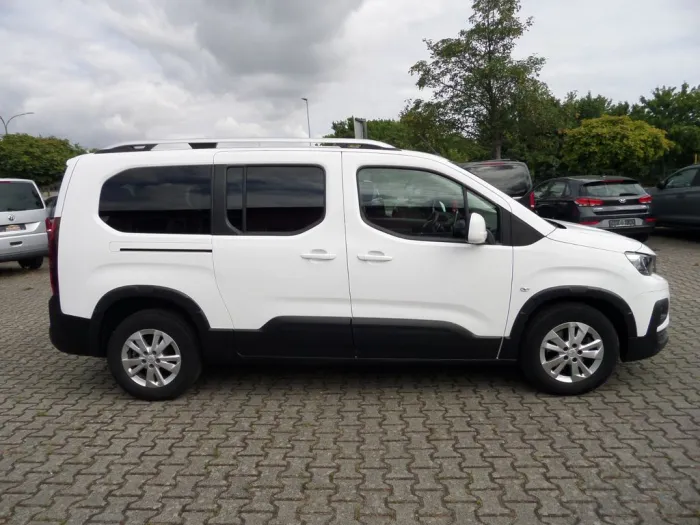 Peugeot Rifter L2+Autom+7-Sitz+AHK+Cam+Zahnriemen NEU