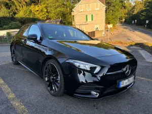 Mercedes-Benz A 200 AMG Edition/Pano/AHK/Night/19Zoll AMG/Kame