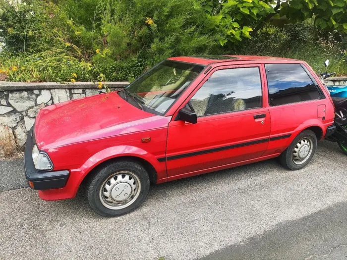 Toyota 1989 Toyota Starlet