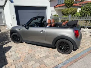 MINI Cooper Cabrio