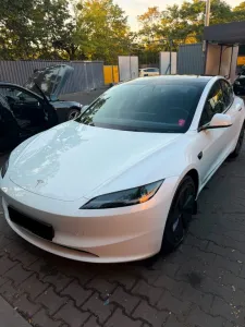 Tesla Model 3 facelift Long Range Duel Motor FSD.warmp