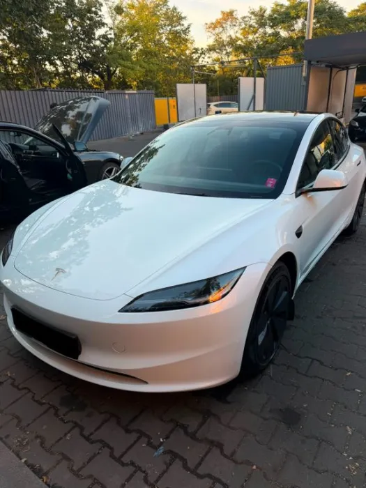 Tesla Model 3 facelift Long Range Duel Motor FSD.warmp