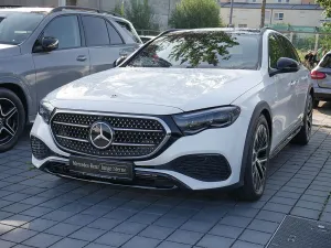Mercedes-Benz E 450 d 4MATIC T-Modell All-Terrain Avantgarde