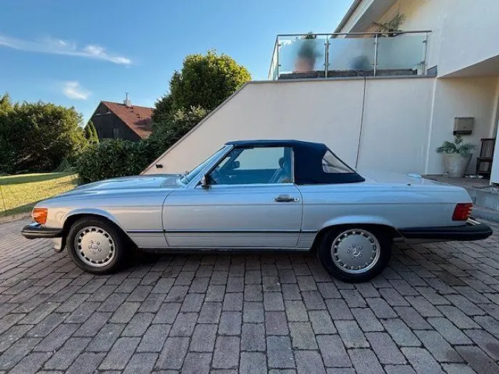Mercedes-Benz Mercedes SL 560 - R107